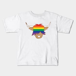 Highland cow LGBT flag rainbow pride coo Kids T-Shirt